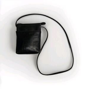 ili New York Genuine Leather 80s Embossed Black Crossbody Bag Mini Handbag Purse